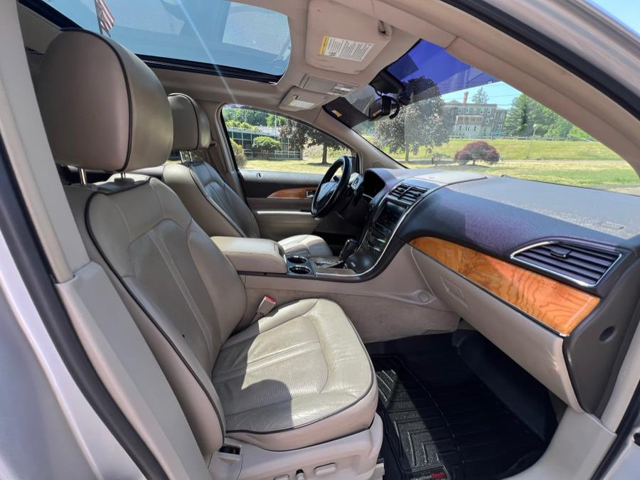 2013 Lincoln MKX AWD 4dr, available for sale in Waterbury, Connecticut | Platinum Auto Care. Waterbury, Connecticut 2013 Lincoln MKX AWD 4dr, available for sale in Waterbury, Connecticut | Platinum Auto Care. Waterbury, Connecticut