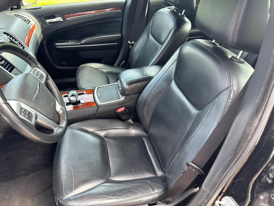 2012 Chrysler 300 4dr Sdn V6 Limited AWD, available for sale in Waterbury, Connecticut | Platinum Auto Care. Waterbury, Connecticut 2012 Chrysler 300 4dr Sdn V6 Limited AWD, available for sale in Waterbury, Connecticut | Platinum Auto Care. Waterbury, Connecticut