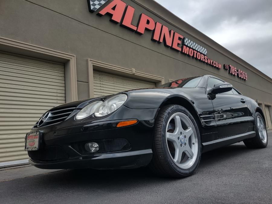 2003 Mercedes-Benz SL-Class 2dr Roadster 5.0L, available for sale in Wantagh, New York | Alpine Motors Inc. Wantagh, New York 2003 Mercedes-Benz SL-Class 2dr Roadster 5.0L, available for sale in Wantagh, New York | Alpine Motors Inc. Wantagh, New York