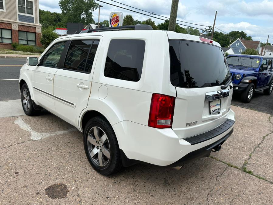 2012 Honda Pilot 4WD 4dr Touring w/RES & Navi, available for sale in Manchester, Connecticut | Carsonmain LLC. Manchester, Connecticut 2012 Honda Pilot 4WD 4dr Touring w/RES & Navi, available for sale in Manchester, Connecticut | Carsonmain LLC. Manchester, Connecticut