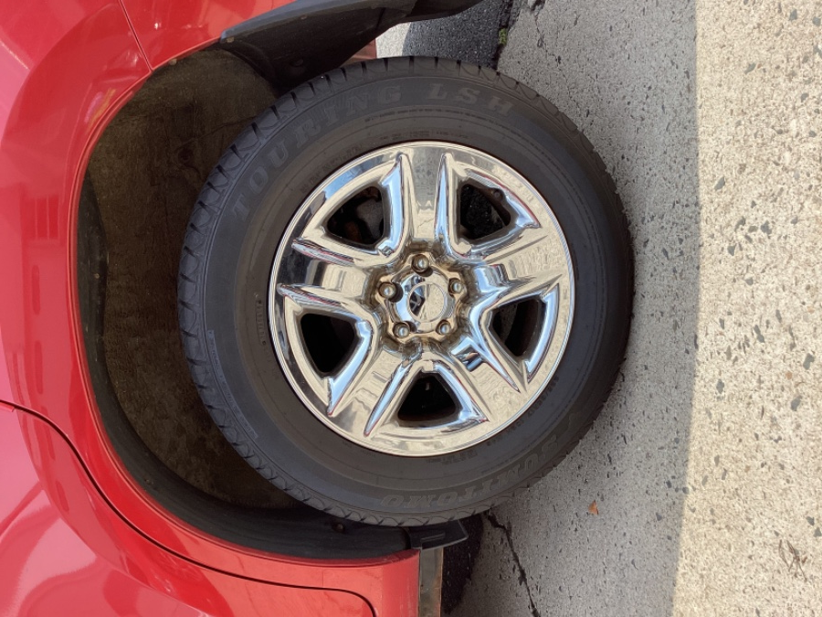 2009 Toyota RAV4 4WD 4dr 4-cyl 4-Spd AT, available for sale in New Haven, Connecticut | Unique Auto Sales LLC. New Haven, Connecticut 2009 Toyota RAV4 4WD 4dr 4-cyl 4-Spd AT, available for sale in New Haven, Connecticut | Unique Auto Sales LLC. New Haven, Connecticut