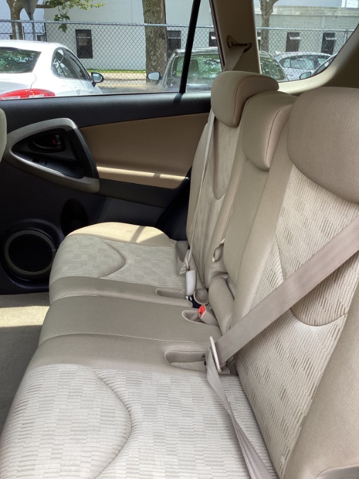 2009 Toyota RAV4 4WD 4dr 4-cyl 4-Spd AT, available for sale in New Haven, Connecticut | Unique Auto Sales LLC. New Haven, Connecticut 2009 Toyota RAV4 4WD 4dr 4-cyl 4-Spd AT, available for sale in New Haven, Connecticut | Unique Auto Sales LLC. New Haven, Connecticut