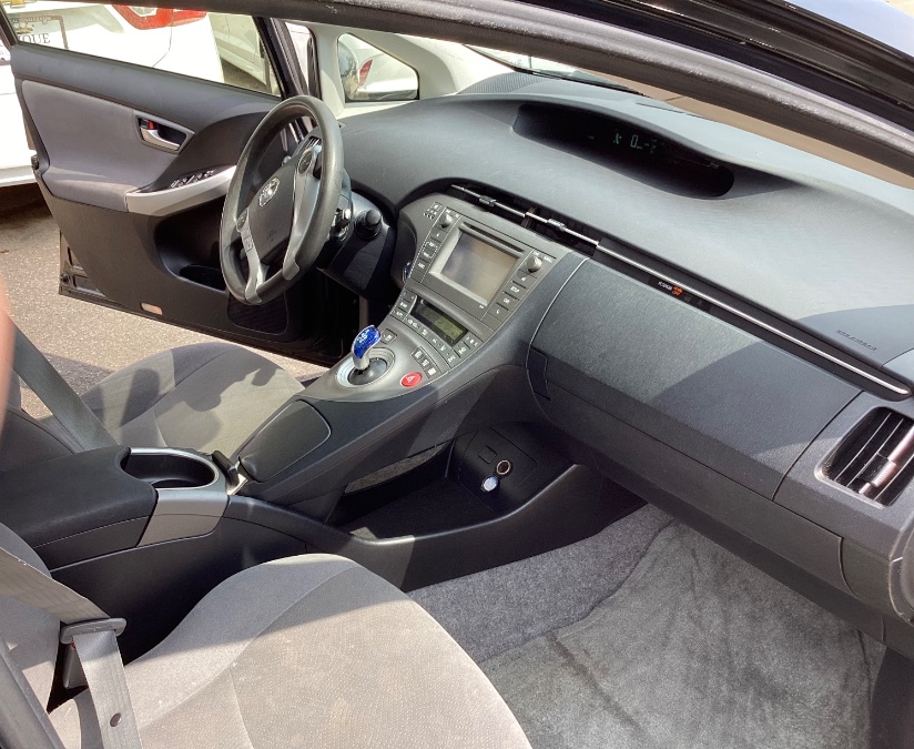 2013 Toyota Prius 5dr HB Five (Natl), available for sale in New Haven, Connecticut | Unique Auto Sales LLC. New Haven, Connecticut 2013 Toyota Prius 5dr HB Five (Natl), available for sale in New Haven, Connecticut | Unique Auto Sales LLC. New Haven, Connecticut