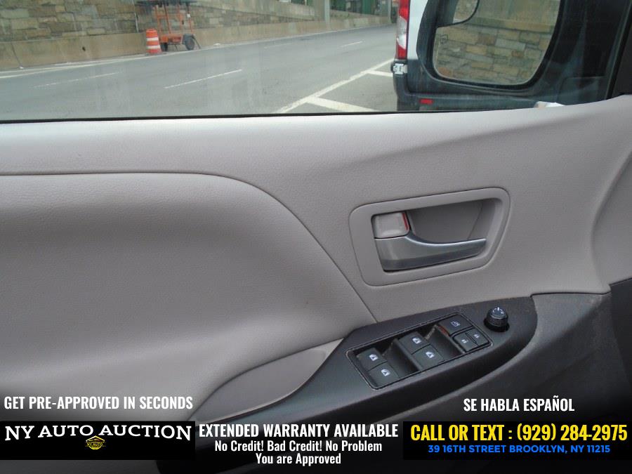 2017 Toyota Sienna LE AWD 7-Passenger (Natl), available for sale in Brooklyn, New York | NY Auto Auction. Brooklyn, New York 2017 Toyota Sienna LE AWD 7-Passenger (Natl), available for sale in Brooklyn, New York | NY Auto Auction. Brooklyn, New York