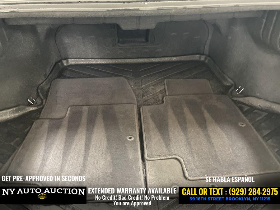 2013 Hyundai Genesis 4dr Sdn V6 3.8L, available for sale in Brooklyn, New York | NY Auto Auction. Brooklyn, New York 2013 Hyundai Genesis 4dr Sdn V6 3.8L, available for sale in Brooklyn, New York | NY Auto Auction. Brooklyn, New York