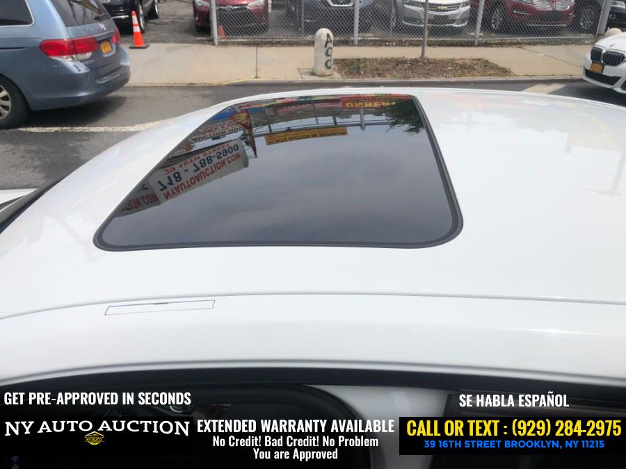 2013 BMW 3 Series 4dr Sdn 328i xDrive AWD, available for sale in Brooklyn, New York | NY Auto Auction. Brooklyn, New York 2013 BMW 3 Series 4dr Sdn 328i xDrive AWD, available for sale in Brooklyn, New York | NY Auto Auction. Brooklyn, New York
