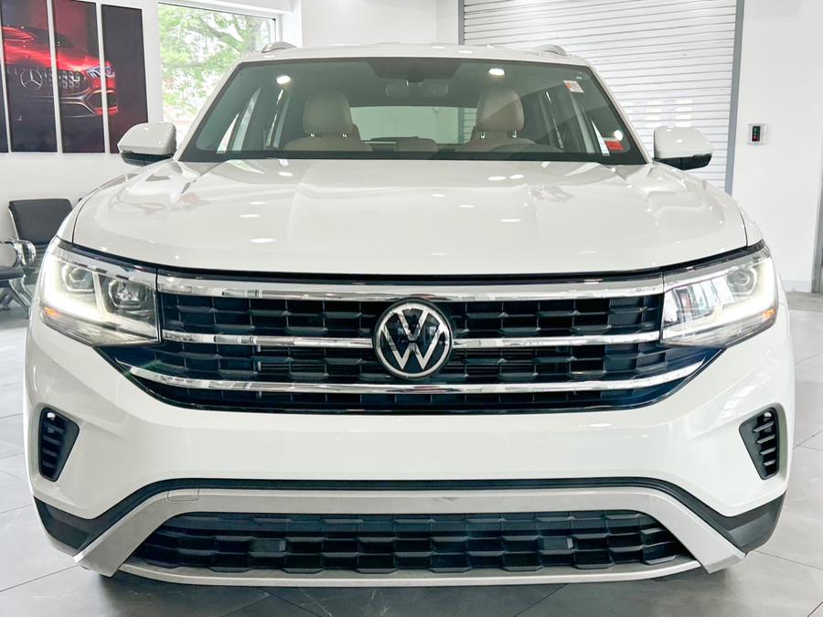2020 Volkswagen Atlas Cross Sport 2.0T SE, available for sale in Franklin Square, New York | Luxury Motor Club. Franklin Square, New York 2020 Volkswagen Atlas Cross Sport 2.0T SE, available for sale in Franklin Square, New York | Luxury Motor Club. Franklin Square, New York