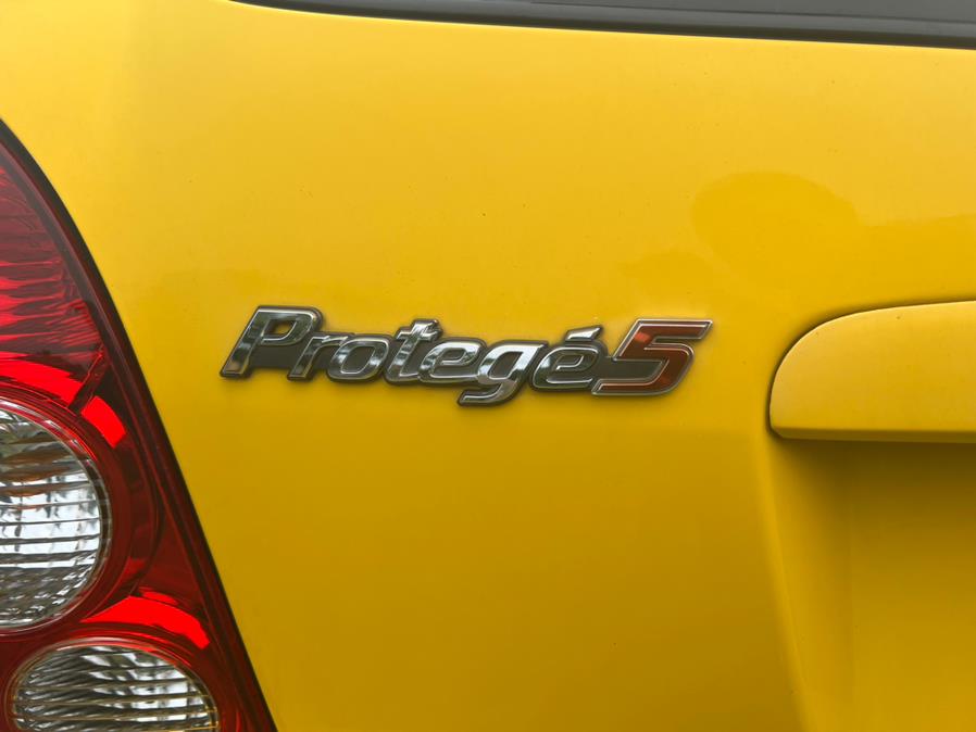 2003 Mazda Protege5 5dr Wgn Manual, available for sale in New Haven, Connecticut | Unique Auto Sales LLC. New Haven, Connecticut 2003 Mazda Protege5 5dr Wgn Manual, available for sale in New Haven, Connecticut | Unique Auto Sales LLC. New Haven, Connecticut