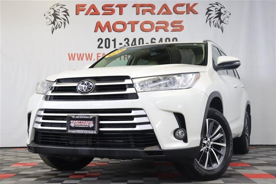 Used 2018 Toyota Highlander in Paterson, New Jersey | Fast Track Motors. Paterson, New Jersey