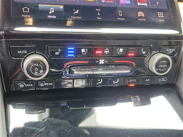 2021 Jeep Grand Cherokee l Summit, available for sale in Avon, Connecticut | Sullivan Automotive Group. Avon, Connecticut 2021 Jeep Grand Cherokee l Summit, available for sale in Avon, Connecticut | Sullivan Automotive Group. Avon, Connecticut