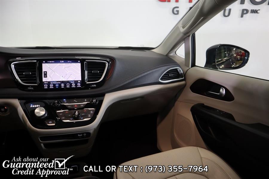 2020 Chrysler Pacifica Limited, available for sale in Haskell, New Jersey | City Motor Group Inc.. Haskell, New Jersey 2020 Chrysler Pacifica Limited, available for sale in Haskell, New Jersey | City Motor Group Inc.. Haskell, New Jersey