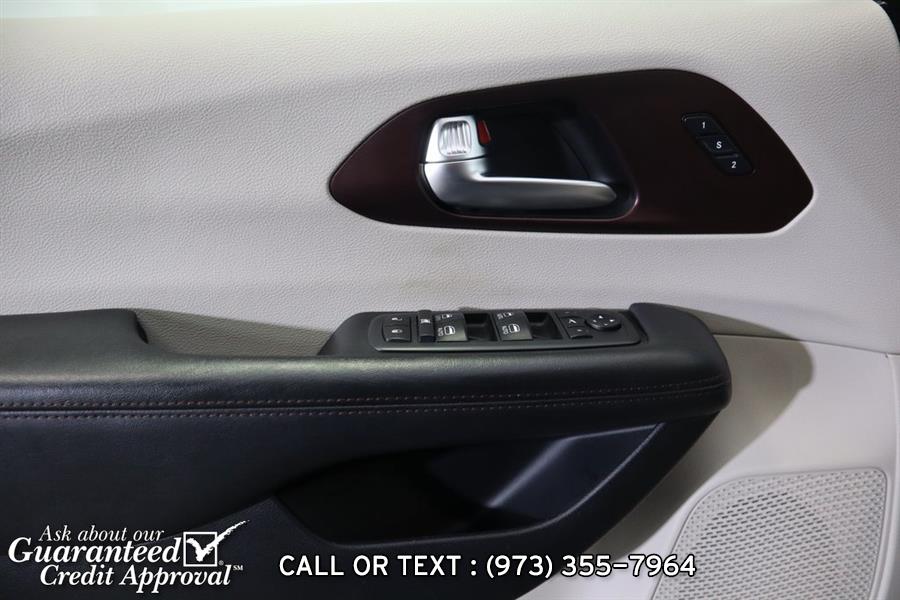 2020 Chrysler Pacifica Limited, available for sale in Haskell, New Jersey | City Motor Group Inc.. Haskell, New Jersey 2020 Chrysler Pacifica Limited, available for sale in Haskell, New Jersey | City Motor Group Inc.. Haskell, New Jersey