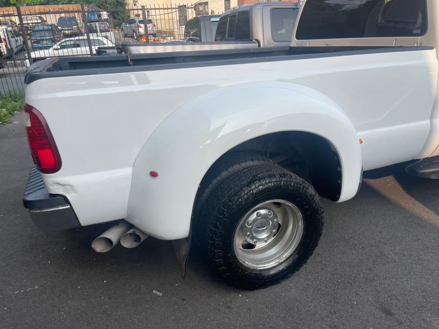 2015 Ford Super Duty F-350 DRW 4WD Crew Cab 172" XLT, available for sale in Irvington, New Jersey | Elis Motors Corp. Irvington, New Jersey 2015 Ford Super Duty F-350 DRW 4WD Crew Cab 172" XLT, available for sale in Irvington, New Jersey | Elis Motors Corp. Irvington, New Jersey