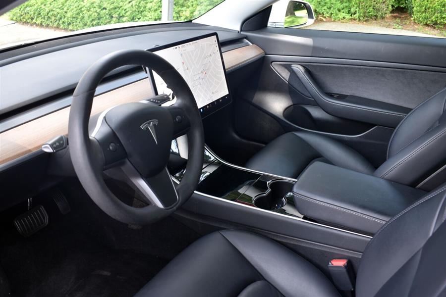 2020 Tesla Model 3 Standard Range Plus 4dr Sedan, available for sale in Great Neck, New York | Camy Cars. Great Neck, New York 2020 Tesla Model 3 Standard Range Plus 4dr Sedan, available for sale in Great Neck, New York | Camy Cars. Great Neck, New York