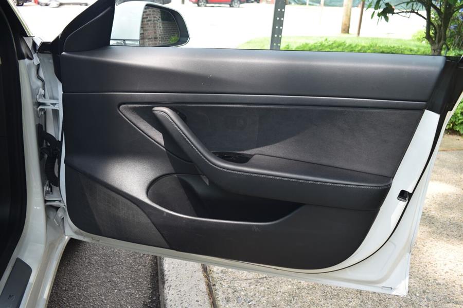 2020 Tesla Model 3 Standard Range Plus 4dr Sedan, available for sale in Great Neck, New York | Camy Cars. Great Neck, New York 2020 Tesla Model 3 Standard Range Plus 4dr Sedan, available for sale in Great Neck, New York | Camy Cars. Great Neck, New York