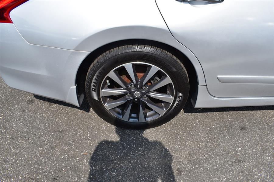 2017 Nissan Altima 2.5, available for sale in Patchogue, New York | 112 Auto Plaza. Patchogue, New York 2017 Nissan Altima 2.5, available for sale in Patchogue, New York | 112 Auto Plaza. Patchogue, New York