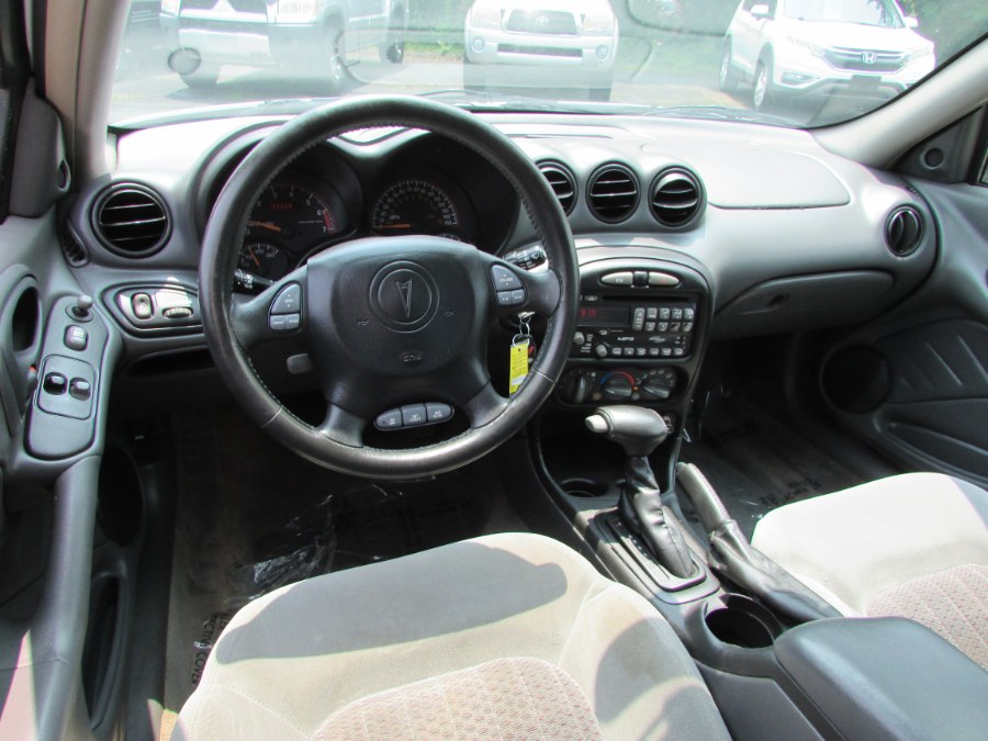 2005 Pontiac Grand Am 2dr Cpe GT1, available for sale in East Windsor, Connecticut | United Auto Sales of E Windsor, Inc. East Windsor, Connecticut 2005 Pontiac Grand Am 2dr Cpe GT1, available for sale in East Windsor, Connecticut | United Auto Sales of E Windsor, Inc. East Windsor, Connecticut