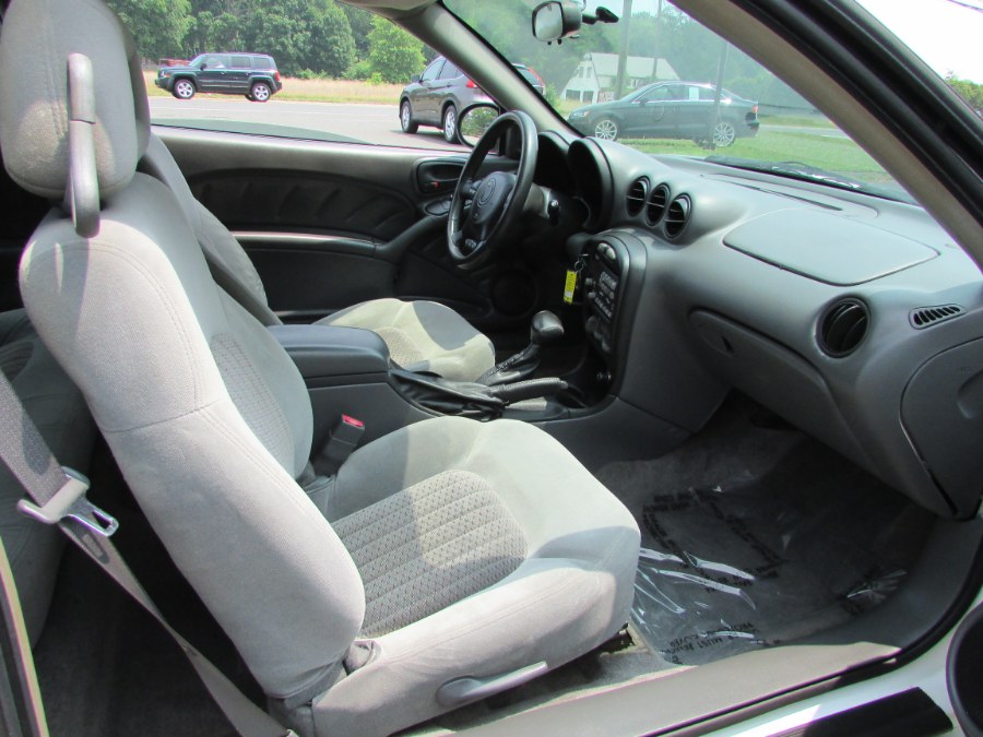 2005 Pontiac Grand Am 2dr Cpe GT1, available for sale in East Windsor, Connecticut | United Auto Sales of E Windsor, Inc. East Windsor, Connecticut 2005 Pontiac Grand Am 2dr Cpe GT1, available for sale in East Windsor, Connecticut | United Auto Sales of E Windsor, Inc. East Windsor, Connecticut