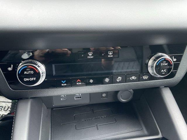 2023 Mitsubishi Outlander SEL, available for sale in Great Neck, New York | Camy Cars. Great Neck, New York 2023 Mitsubishi Outlander SEL, available for sale in Great Neck, New York | Camy Cars. Great Neck, New York