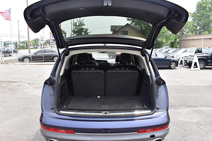 2013 Audi Q7 PREMIUM PLUS, available for sale in Patchogue, New York | 112 Auto Plaza. Patchogue, New York 2013 Audi Q7 PREMIUM PLUS, available for sale in Patchogue, New York | 112 Auto Plaza. Patchogue, New York