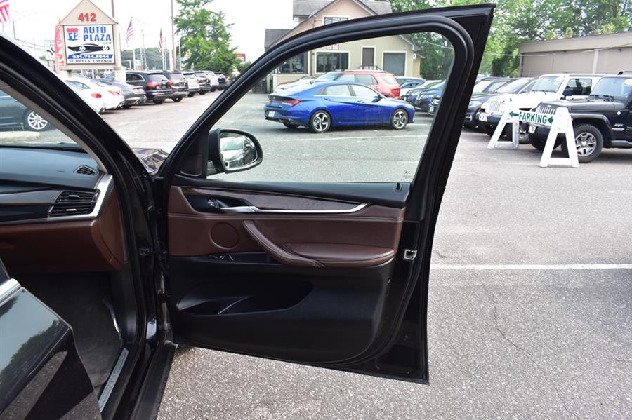 2016 BMW X5 XDRIVE35I, available for sale in Patchogue, New York | 112 Auto Plaza. Patchogue, New York 2016 BMW X5 XDRIVE35I, available for sale in Patchogue, New York | 112 Auto Plaza. Patchogue, New York
