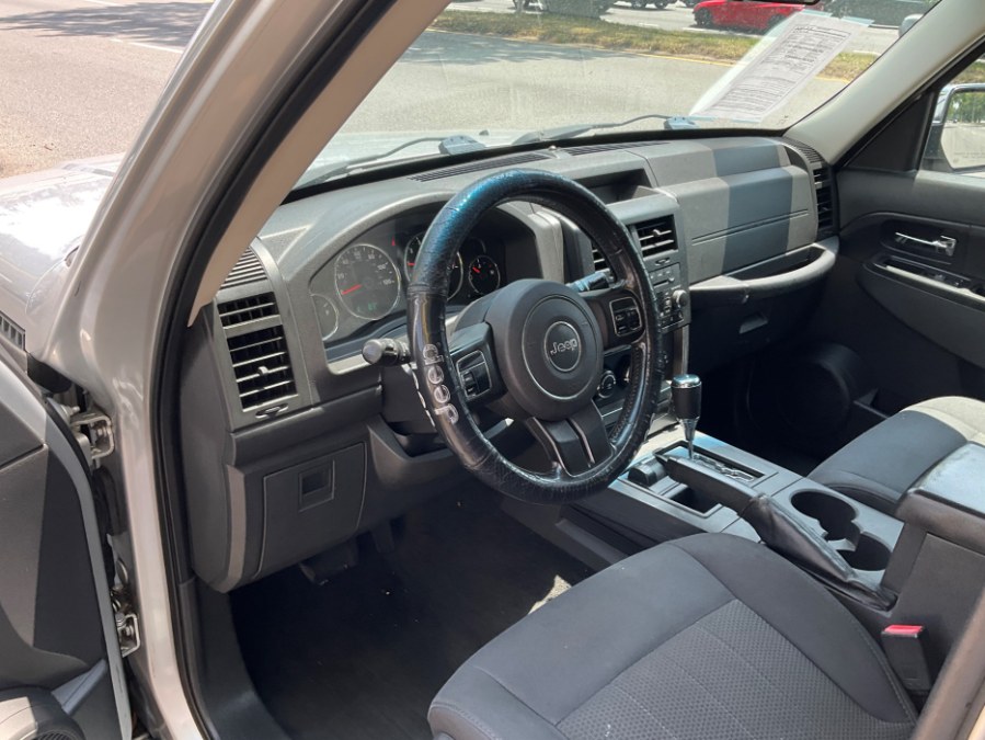 2011 Jeep Liberty 4WD 4dr Sport, available for sale in Elmont, New York | Sunrise of Elmont. Elmont, New York 2011 Jeep Liberty 4WD 4dr Sport, available for sale in Elmont, New York | Sunrise of Elmont. Elmont, New York