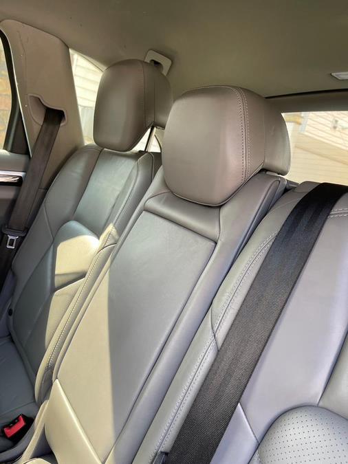 2013 Porsche Cayenne AWD 4dr Tiptronic, available for sale in Jersey City, New Jersey | Car Valley Group. Jersey City, New Jersey 2013 Porsche Cayenne AWD 4dr Tiptronic, available for sale in Jersey City, New Jersey | Car Valley Group. Jersey City, New Jersey
