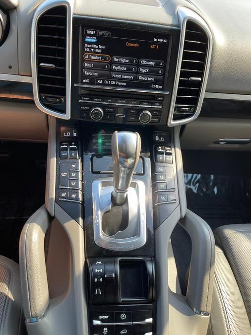 2013 Porsche Cayenne AWD 4dr Tiptronic, available for sale in Jersey City, New Jersey | Car Valley Group. Jersey City, New Jersey 2013 Porsche Cayenne AWD 4dr Tiptronic, available for sale in Jersey City, New Jersey | Car Valley Group. Jersey City, New Jersey