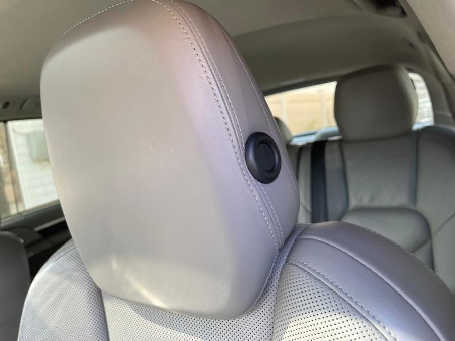 2013 Porsche Cayenne AWD 4dr Tiptronic, available for sale in Jersey City, New Jersey | Car Valley Group. Jersey City, New Jersey 2013 Porsche Cayenne AWD 4dr Tiptronic, available for sale in Jersey City, New Jersey | Car Valley Group. Jersey City, New Jersey