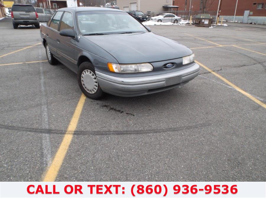 Used 1992 Ford Taurus in Hartford, Connecticut | Lee Motors Sales Inc. Hartford, Connecticut