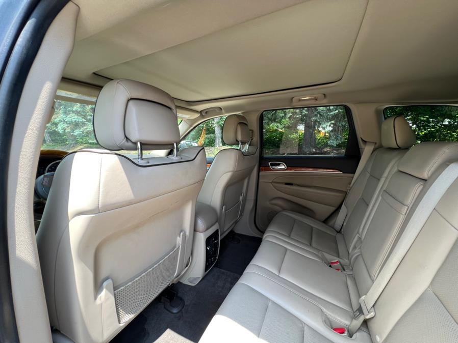 2011 Jeep Grand Cherokee 4WD 4dr Overland, available for sale in Waterbury, Connecticut | Platinum Auto Care. Waterbury, Connecticut 2011 Jeep Grand Cherokee 4WD 4dr Overland, available for sale in Waterbury, Connecticut | Platinum Auto Care. Waterbury, Connecticut