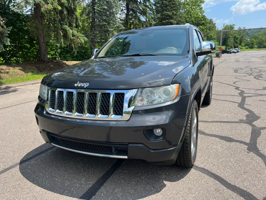 2011 Jeep Grand Cherokee 4WD 4dr Overland, available for sale in Waterbury, Connecticut | Platinum Auto Care. Waterbury, Connecticut 2011 Jeep Grand Cherokee 4WD 4dr Overland, available for sale in Waterbury, Connecticut | Platinum Auto Care. Waterbury, Connecticut