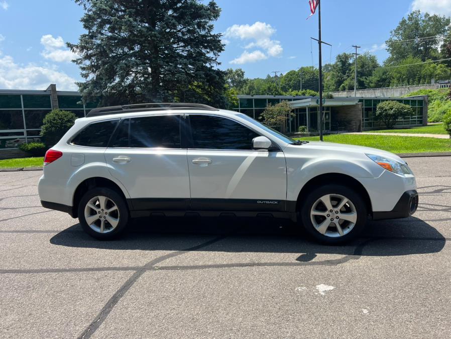 2013 Subaru Outback 4dr Wgn H4 Auto 2.5i Premium, available for sale in Waterbury, Connecticut | Platinum Auto Care. Waterbury, Connecticut 2013 Subaru Outback 4dr Wgn H4 Auto 2.5i Premium, available for sale in Waterbury, Connecticut | Platinum Auto Care. Waterbury, Connecticut
