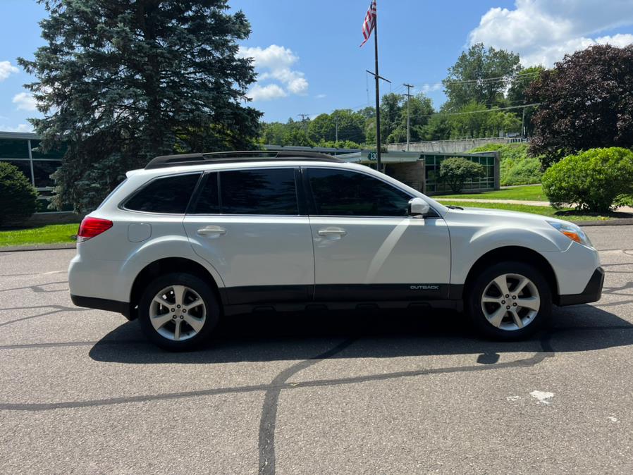2013 Subaru Outback 4dr Wgn H4 Auto 2.5i Premium, available for sale in Waterbury, Connecticut | Platinum Auto Care. Waterbury, Connecticut 2013 Subaru Outback 4dr Wgn H4 Auto 2.5i Premium, available for sale in Waterbury, Connecticut | Platinum Auto Care. Waterbury, Connecticut