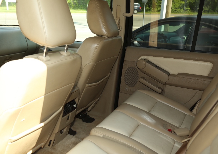 2010 Ford Explorer RWD 4dr XLT, available for sale in West Babylon, New York | Boss Auto Sales. West Babylon, New York 2010 Ford Explorer RWD 4dr XLT, available for sale in West Babylon, New York | Boss Auto Sales. West Babylon, New York