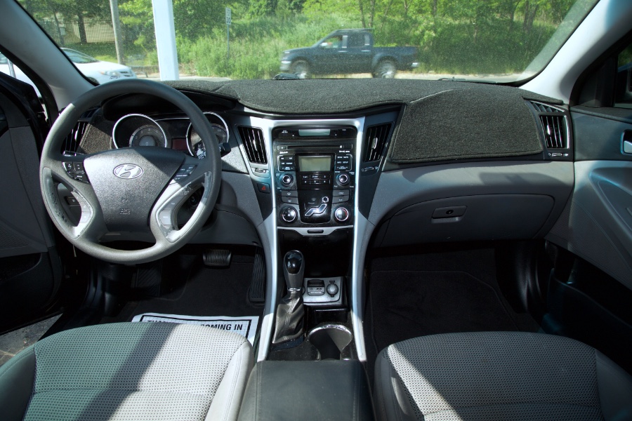 2011 Hyundai Sonata 4dr Sdn 2.4L Auto GLS, available for sale in West Babylon, New York | Boss Auto Sales. West Babylon, New York 2011 Hyundai Sonata 4dr Sdn 2.4L Auto GLS, available for sale in West Babylon, New York | Boss Auto Sales. West Babylon, New York