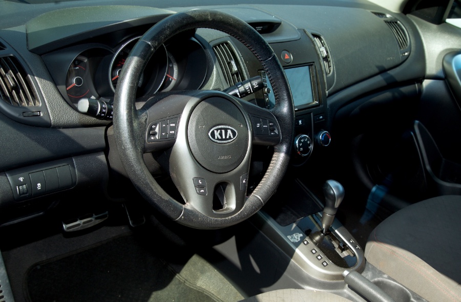 2010 Kia Forte 4dr Sdn Auto SX, available for sale in West Babylon, New York | Boss Auto Sales. West Babylon, New York 2010 Kia Forte 4dr Sdn Auto SX, available for sale in West Babylon, New York | Boss Auto Sales. West Babylon, New York