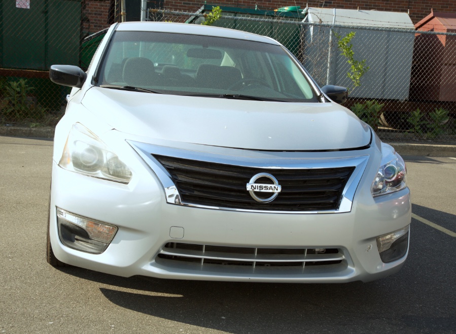 2014 Nissan Altima 4dr Sdn I4 2.5 S, available for sale in West Babylon, New York | Boss Auto Sales. West Babylon, New York 2014 Nissan Altima 4dr Sdn I4 2.5 S, available for sale in West Babylon, New York | Boss Auto Sales. West Babylon, New York