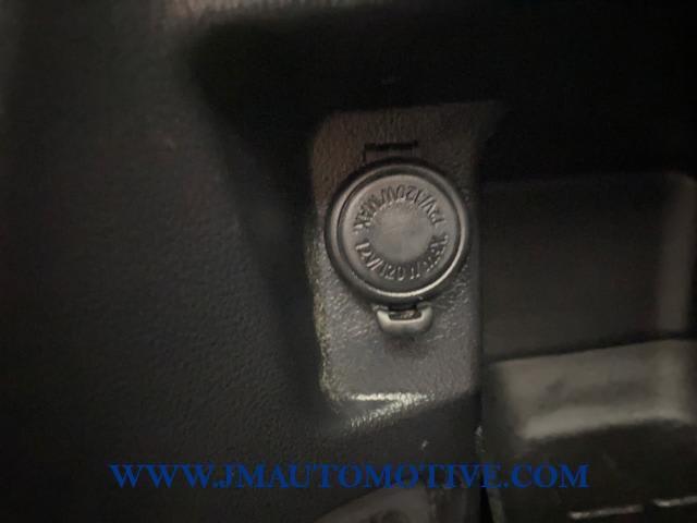 2016 Subaru Outback 2.5i Limited, available for sale in Naugatuck, Connecticut | J&M Automotive Sls&Svc LLC. Naugatuck, Connecticut 2016 Subaru Outback 2.5i Limited, available for sale in Naugatuck, Connecticut | J&M Automotive Sls&Svc LLC. Naugatuck, Connecticut