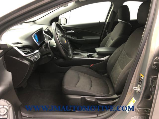 2017 Chevrolet Volt LT, available for sale in Naugatuck, Connecticut | J&M Automotive Sls&Svc LLC. Naugatuck, Connecticut 2017 Chevrolet Volt LT, available for sale in Naugatuck, Connecticut | J&M Automotive Sls&Svc LLC. Naugatuck, Connecticut