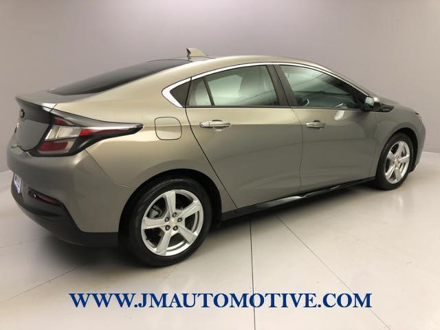 2017 Chevrolet Volt LT, available for sale in Naugatuck, Connecticut | J&M Automotive Sls&Svc LLC. Naugatuck, Connecticut 2017 Chevrolet Volt LT, available for sale in Naugatuck, Connecticut | J&M Automotive Sls&Svc LLC. Naugatuck, Connecticut