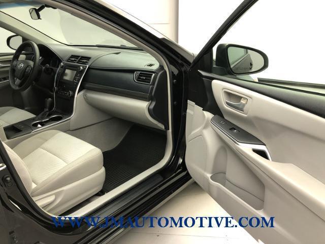 2015 Toyota Camry Hybrid LE, available for sale in Naugatuck, Connecticut | J&M Automotive Sls&Svc LLC. Naugatuck, Connecticut 2015 Toyota Camry Hybrid LE, available for sale in Naugatuck, Connecticut | J&M Automotive Sls&Svc LLC. Naugatuck, Connecticut