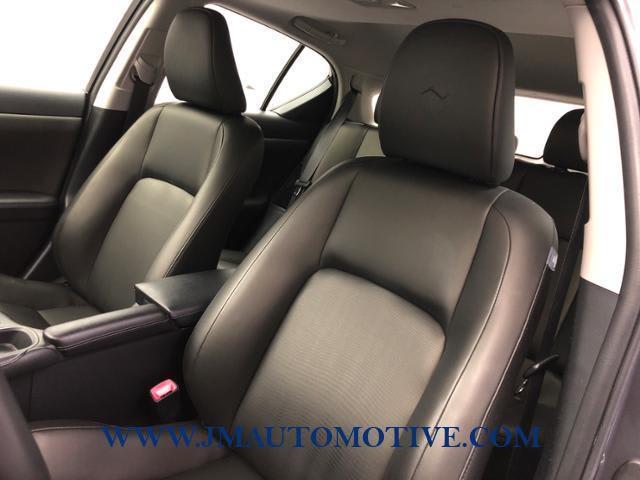 2013 Lexus Ct 200h Hybrid, available for sale in Naugatuck, Connecticut | J&M Automotive Sls&Svc LLC. Naugatuck, Connecticut 2013 Lexus Ct 200h Hybrid, available for sale in Naugatuck, Connecticut | J&M Automotive Sls&Svc LLC. Naugatuck, Connecticut