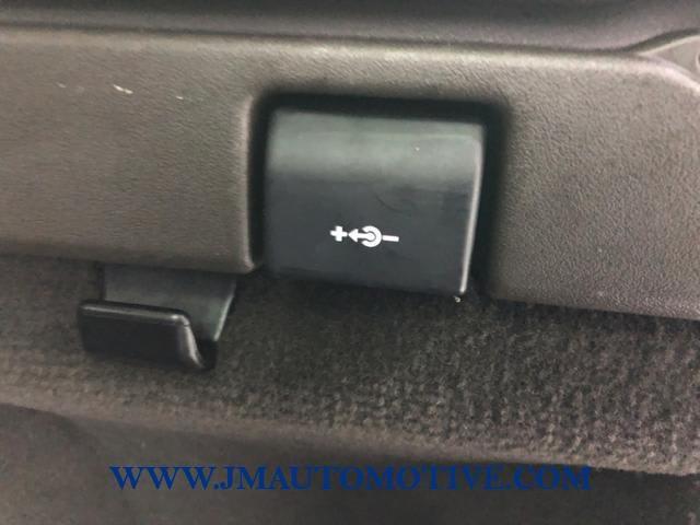 2017 Land Rover Range Rover Sport HSE, available for sale in Naugatuck, Connecticut | J&M Automotive Sls&Svc LLC. Naugatuck, Connecticut 2017 Land Rover Range Rover Sport HSE, available for sale in Naugatuck, Connecticut | J&M Automotive Sls&Svc LLC. Naugatuck, Connecticut