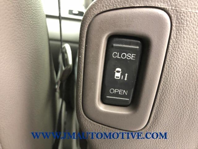 2014 Honda Odyssey EX-L, available for sale in Naugatuck, Connecticut | J&M Automotive Sls&Svc LLC. Naugatuck, Connecticut 2014 Honda Odyssey EX-L, available for sale in Naugatuck, Connecticut | J&M Automotive Sls&Svc LLC. Naugatuck, Connecticut
