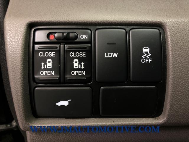 2014 Honda Odyssey EX-L, available for sale in Naugatuck, Connecticut | J&M Automotive Sls&Svc LLC. Naugatuck, Connecticut 2014 Honda Odyssey EX-L, available for sale in Naugatuck, Connecticut | J&M Automotive Sls&Svc LLC. Naugatuck, Connecticut
