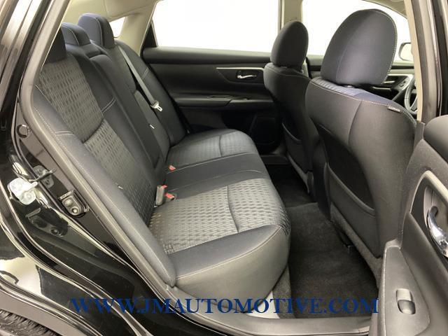 2017 Nissan Altima 2.5 SV, available for sale in Naugatuck, Connecticut | J&M Automotive Sls&Svc LLC. Naugatuck, Connecticut 2017 Nissan Altima 2.5 SV, available for sale in Naugatuck, Connecticut | J&M Automotive Sls&Svc LLC. Naugatuck, Connecticut