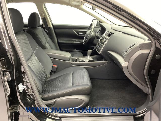 2017 Nissan Altima 2.5 SV, available for sale in Naugatuck, Connecticut | J&M Automotive Sls&Svc LLC. Naugatuck, Connecticut 2017 Nissan Altima 2.5 SV, available for sale in Naugatuck, Connecticut | J&M Automotive Sls&Svc LLC. Naugatuck, Connecticut