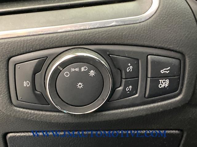 2020 Ford Edge Titanium, available for sale in Naugatuck, Connecticut | J&M Automotive Sls&Svc LLC. Naugatuck, Connecticut 2020 Ford Edge Titanium, available for sale in Naugatuck, Connecticut | J&M Automotive Sls&Svc LLC. Naugatuck, Connecticut
