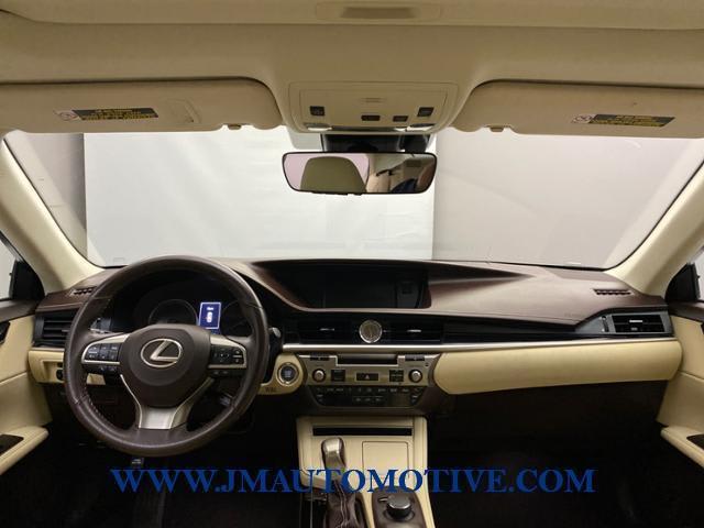 2018 Lexus Es , available for sale in Naugatuck, Connecticut | J&M Automotive Sls&Svc LLC. Naugatuck, Connecticut 2018 Lexus Es , available for sale in Naugatuck, Connecticut | J&M Automotive Sls&Svc LLC. Naugatuck, Connecticut